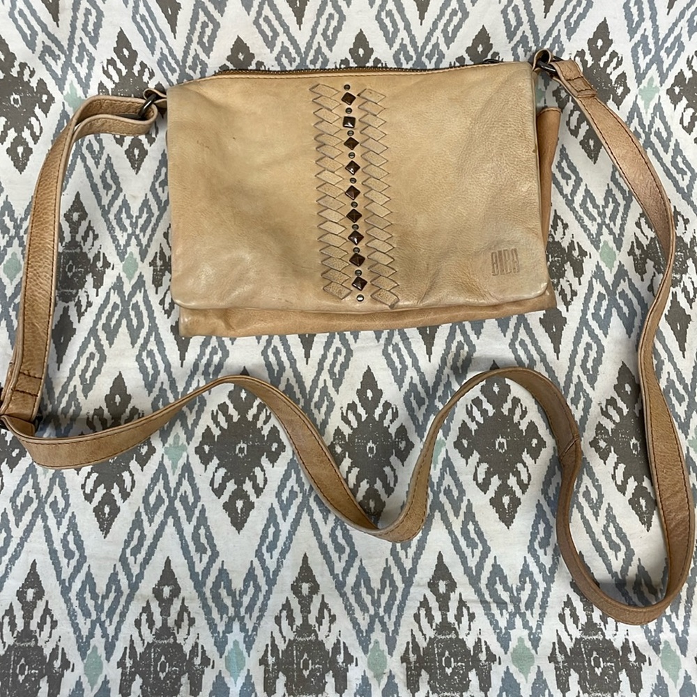 Biba
Biba Nashville Cuero Crossbody Bag